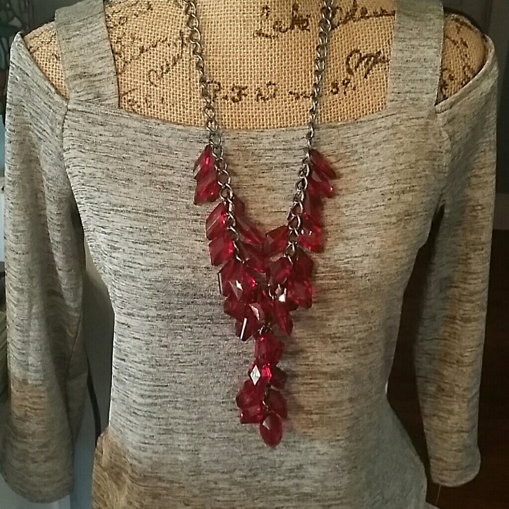 Boutique Necklace NWOT